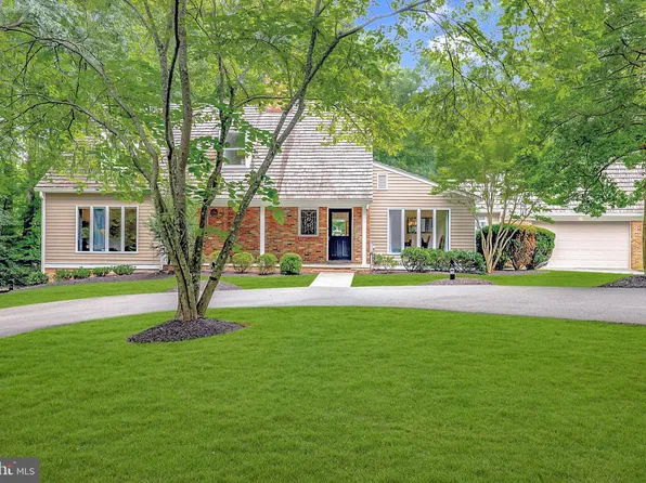 11311 S Glen Rd, Rockville, MD 20854