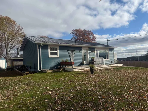 12 Angus Dr, Charlottetown, PE C1C 1C4