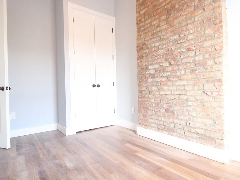 1865 Putnam Ave #2 — Photo 11