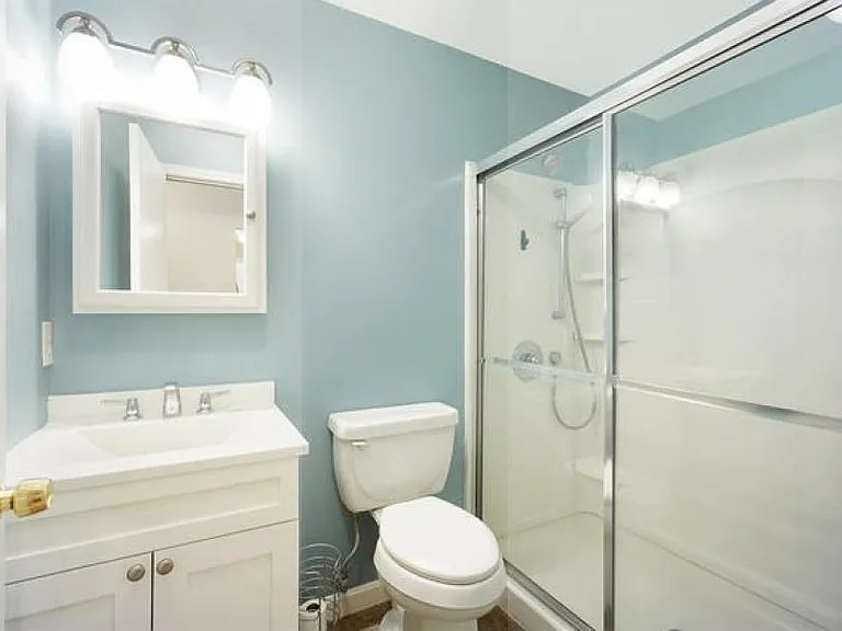 9 Strawberry Bank Rd — Photo 3