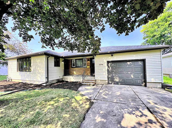 1024 Rockdale St, Green Bay, WI 54304