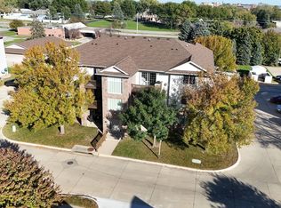 3633 Pheasant Ln APT 6, Waterloo, IA 50701