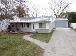 48118 Forbes St, New Baltimore, MI 48047