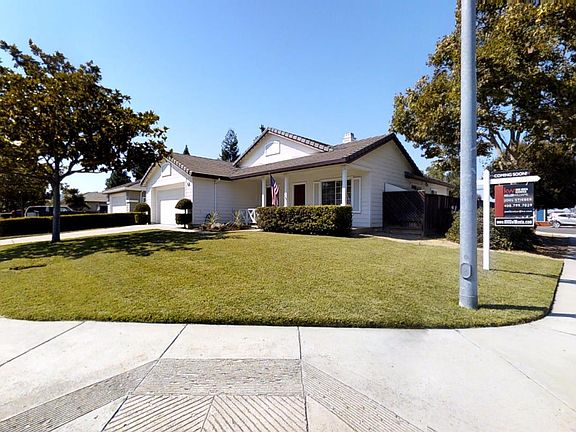 4th image of 690 Del Monte Dr
