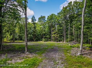 31 Wright Way, Nicholson, PA 18446