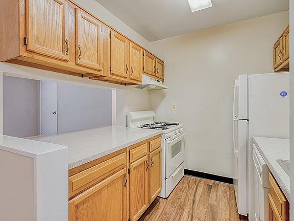 2nd image of 2535 Ross Rd #2418-101