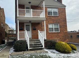 409 Cochran Rd, Pittsburgh, PA 15228
