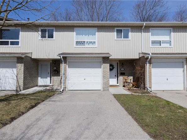 279 Bluevale St N #41, Waterloo, ON N2J 4L8