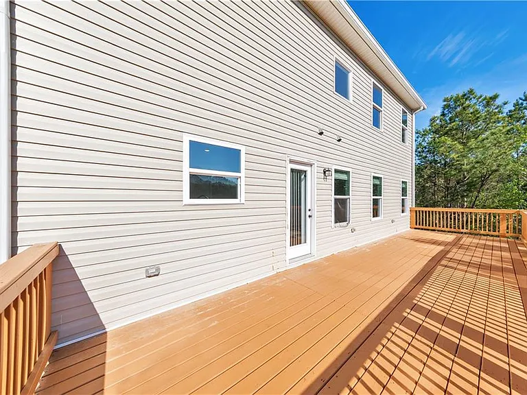 336 Nobleman Way — Photo 16