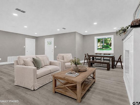 3rd image of 613 Northgate Dr