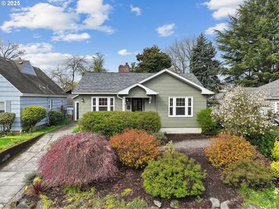 6625 SE Cesar E Chavez Blvd, Portland, OR, 97202