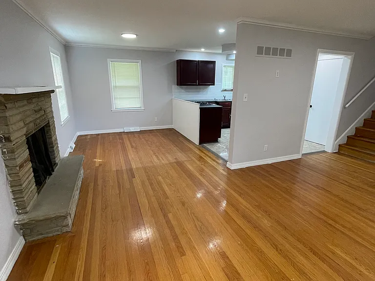 7840 Campbell St — Photo 19