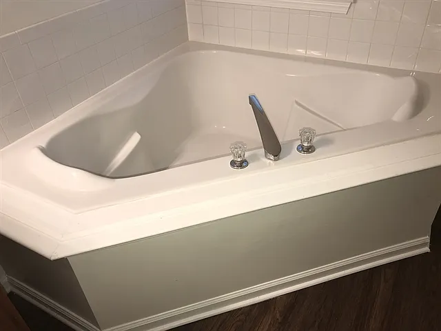 7118 Cavender Dr SW — Photo 15