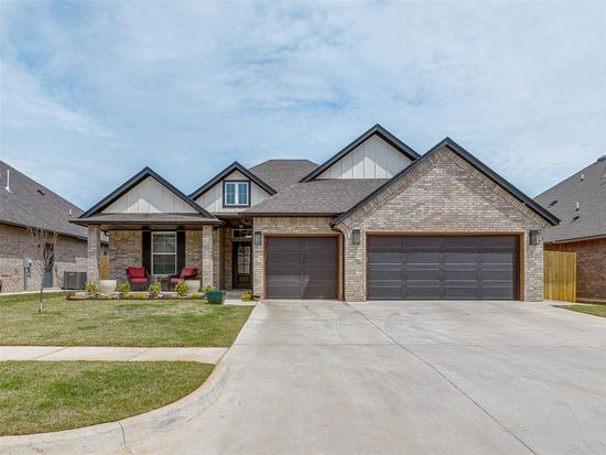 12013 SW 51st St, Mustang, OK 73064