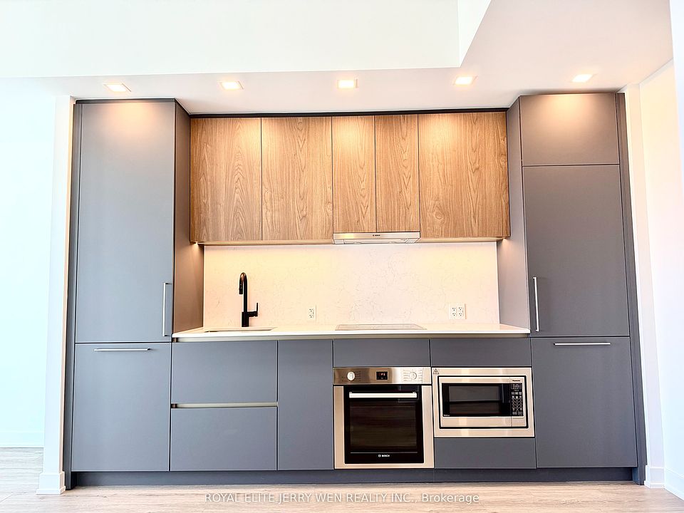 1st image of 609 Sherbourne St #3908