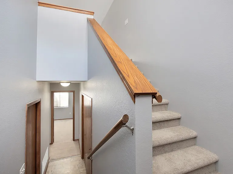 1126 Country Club Ln — Photo 15
