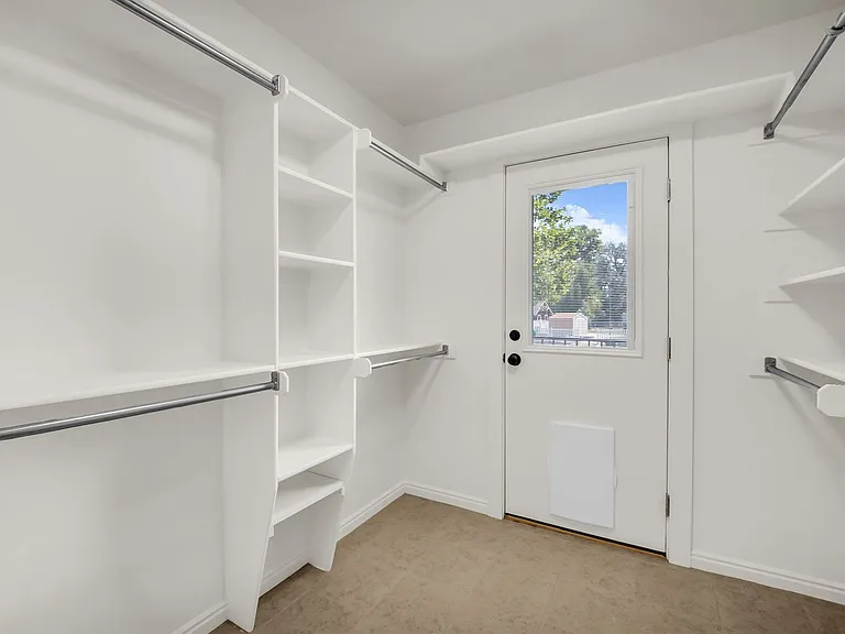 1429 W Flint Meadow Dr — Photo 15