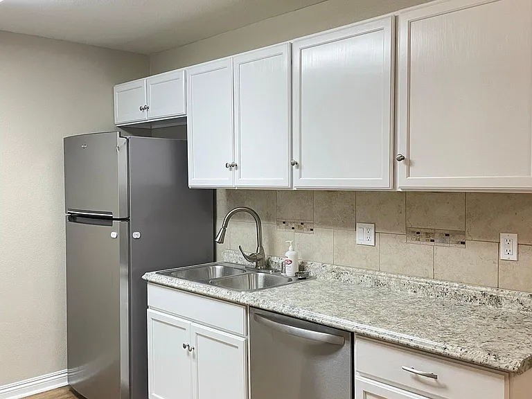 5141 Lindell Rd #102 — Photo 8