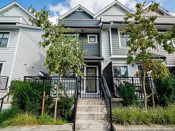 2nd image of 678 Fairview St #144