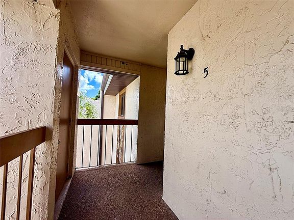 5th image of 7035 COGNAC DRIVE #5
