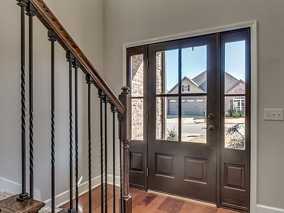 5th image of 4414 Acadian Way