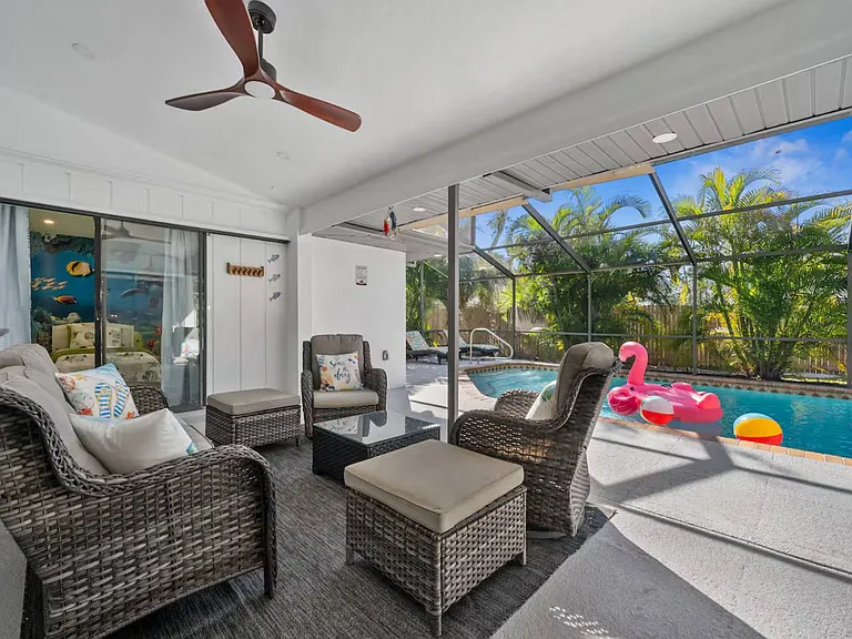 2267 Pine View Cir — Photo 4