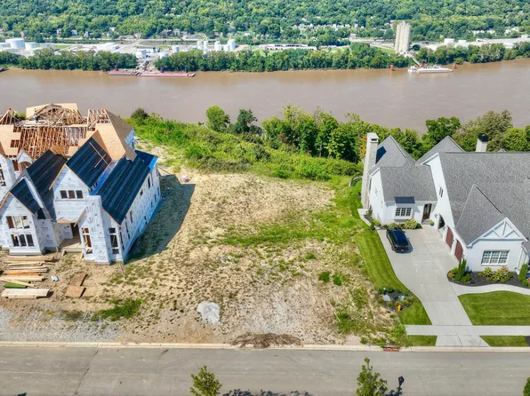 2708 River Birch Dr, Villa Hills, KY 41017