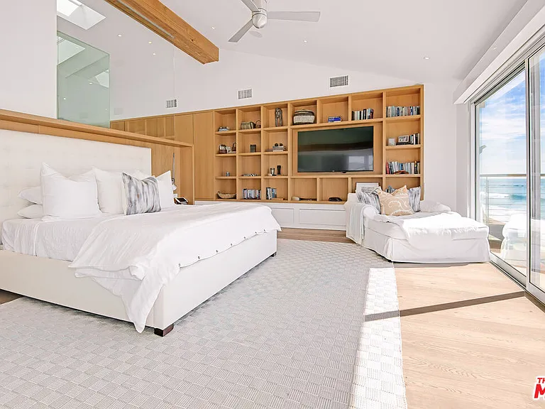 23536 Malibu Colony Rd — Photo 17