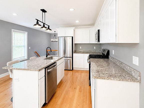2nd image of 59 Midland Rd