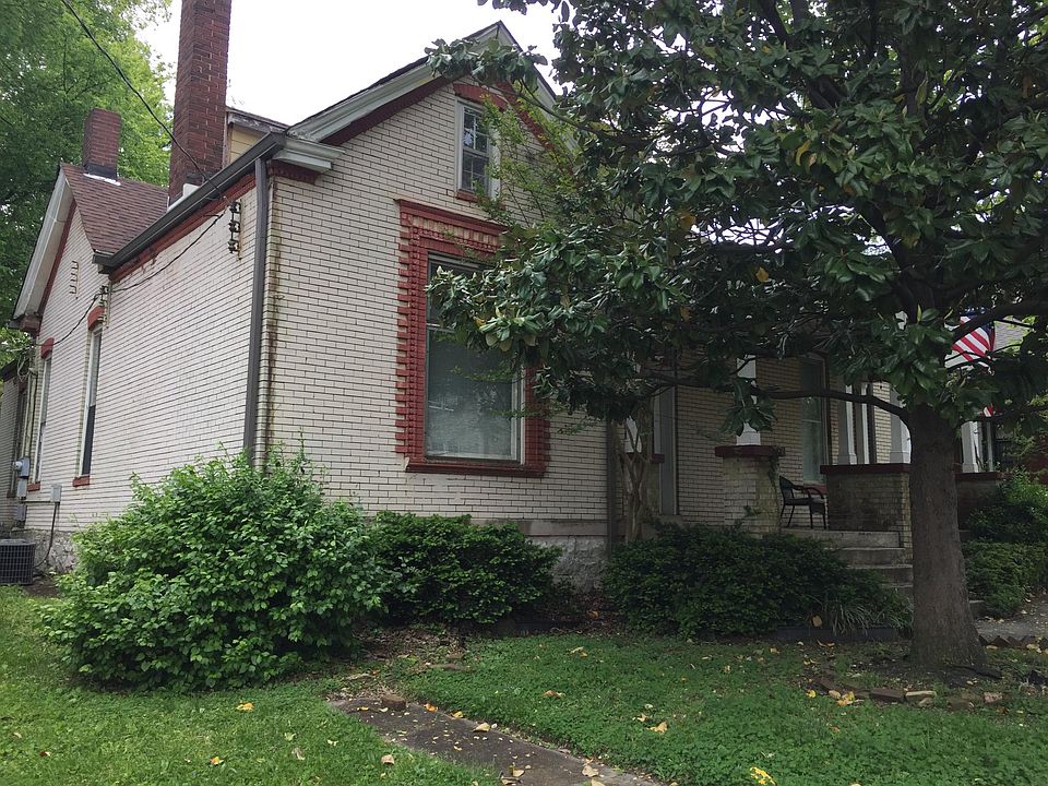 Street view of house; entry to apartment is in the back