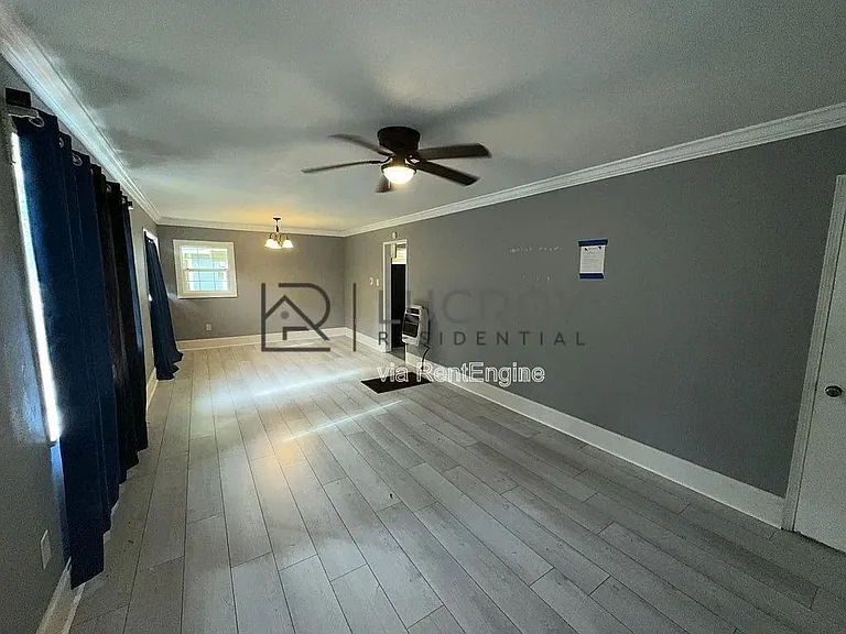 3030 Oak Forest Dr — Photo 3
