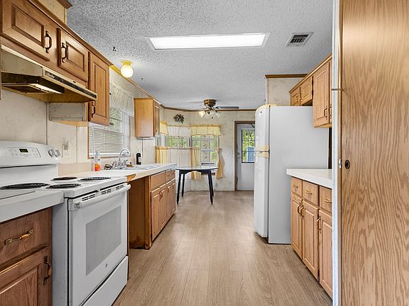 2nd image of 457 NE 539th St