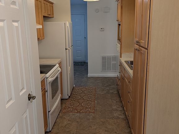 4th image of 5466 Pentail Cir