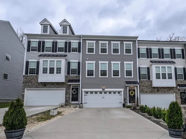 335 Bay St, Morgantown, WV 26508