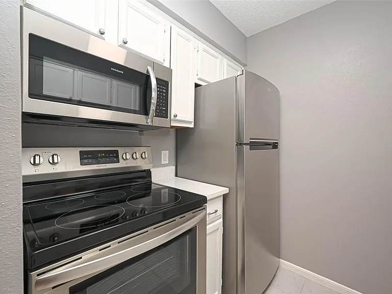 2120 El Paseo St #2108 — Photo 2