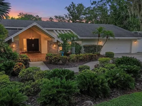 921 COLLEGE HILL DRIVE, CLEARWATER, FL 33765