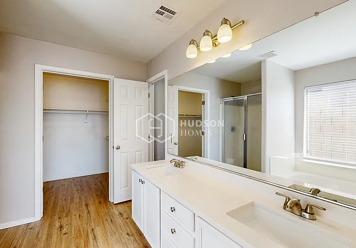 7123 N 77th Dr — Photo 16