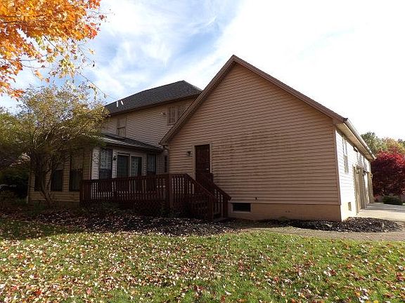 2nd image of 250 Russo Ave