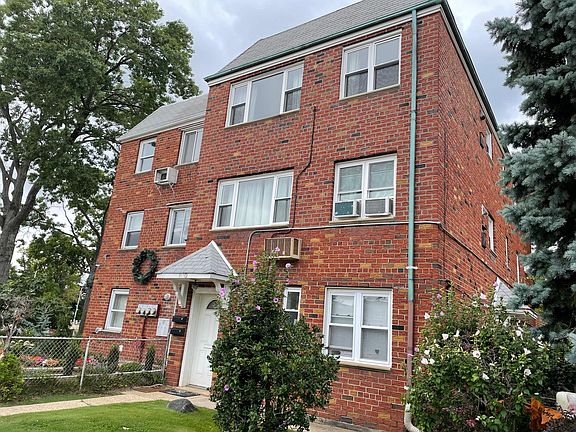 2nd image of 2110 163rd St #1