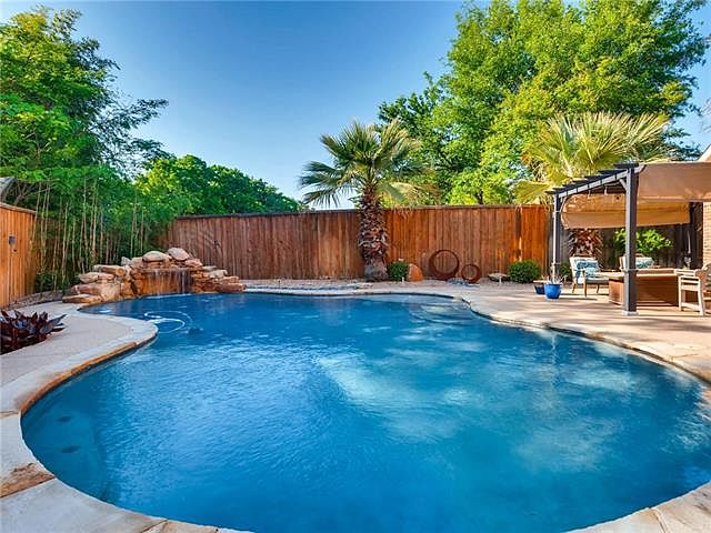 1st image of 2103 Watercrest Ct
