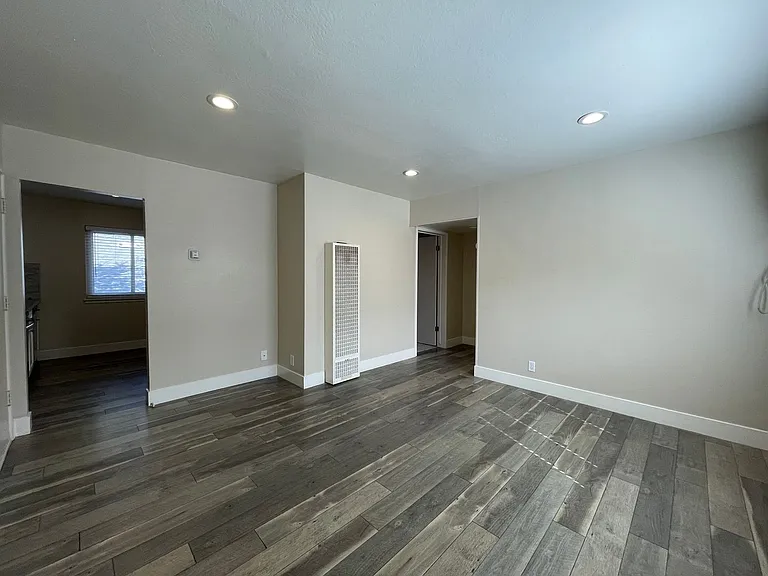 2713 and 2721 T Street, Sacramento — Photo 22