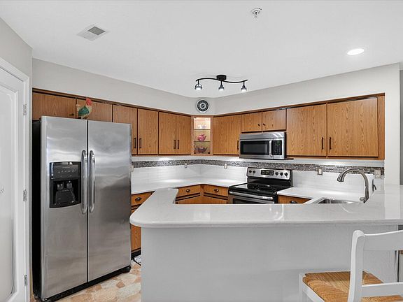 3rd image of 1571 Long Meadow Trl