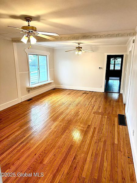 4th image of 2618 STANTON Street