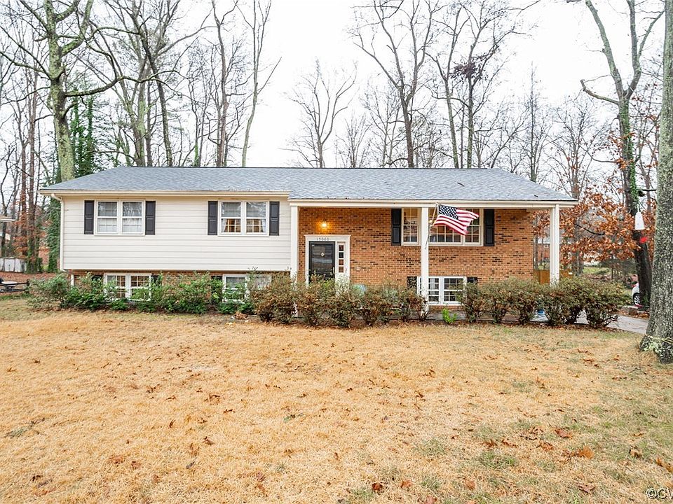 1st image of 15060 Horseshoe Bend Dr