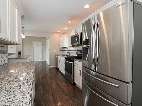 4th image of 5426 Beavercrest Dr