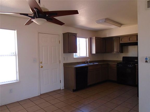 3rd image of 6212 Rose Colleng Pl