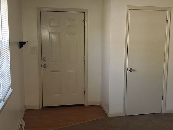 3rd image of 6003 N Gregory Dr #B