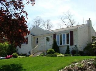 396 Pierina Dr, Pittsburgh, PA 15243