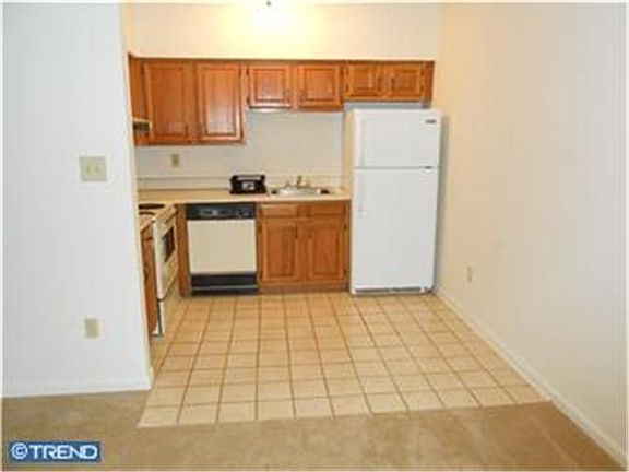 5th image of 255 W Uwchlan Ave