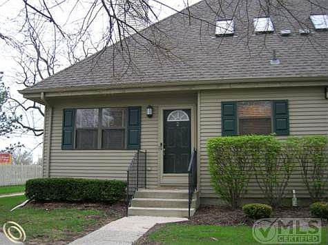 24994 Auburn Front View.jpg